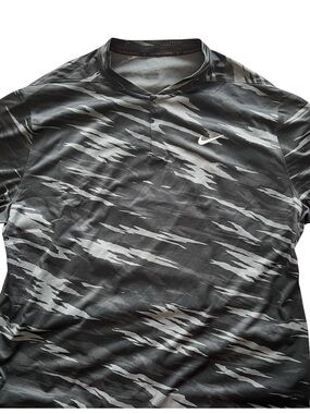 Tiger Woods Nike Grey Camo Golf Shirt
